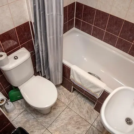 Apartment Centre Flat *